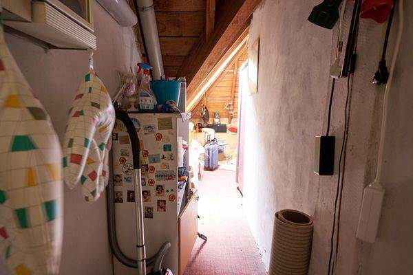 Zugang zum ausbaufähigen Dachboden