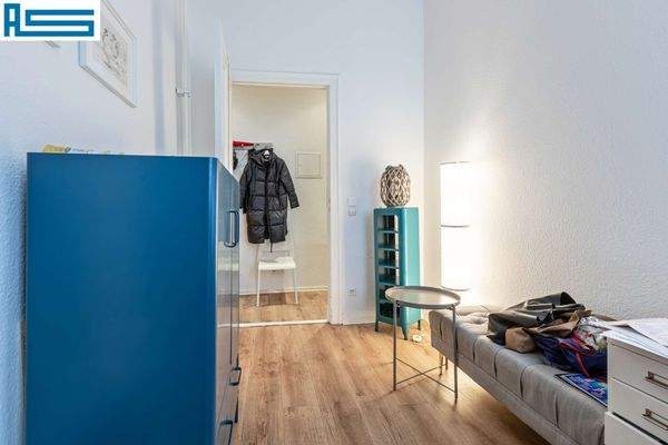 Büroraum Seitenflügel