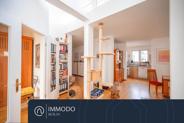 Lichtdurchflutetes Wohnzimmer