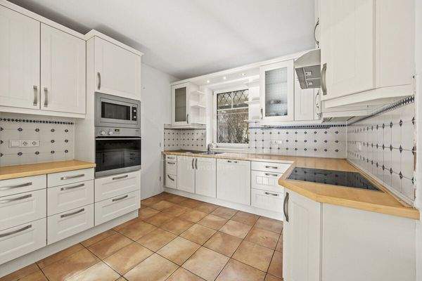 Inklusive Einbauküche