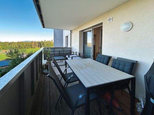 13 m2 großer Balkon mit fantastischer Aussicht