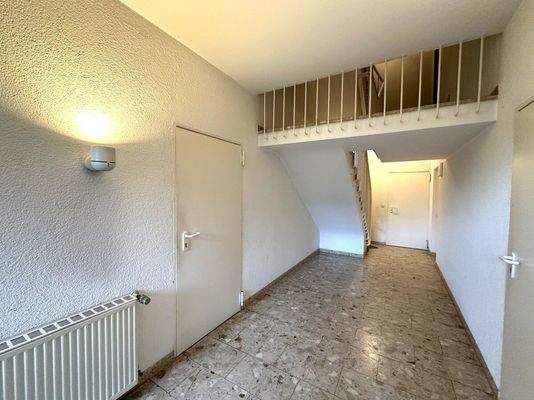 Das Treppenhaus, rauf ins ...