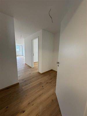 Flur zur offenen Wohnküche