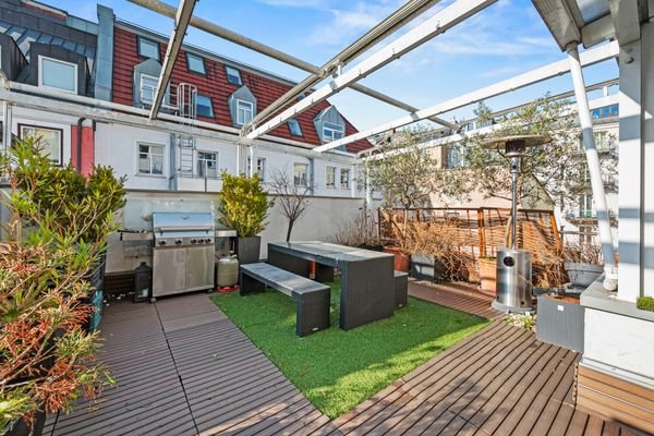 Dachterrasse mit Markise und Süd-Ausrichtung 