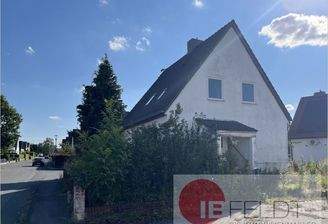 Ansicht Haus und Eingang