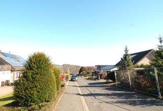 3 Blick Straße links