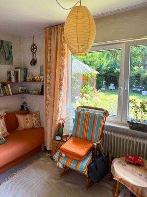 Blick von Innen in den Garten