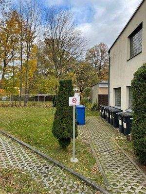 Mülltonnenstellplatz