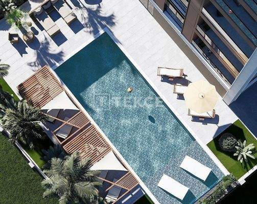 3-Bedroom Apartments in a Project with a Pool in Bursa