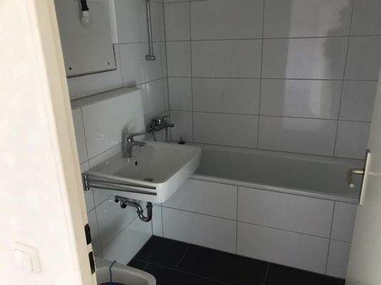 4A19A8B5-B522-460E-81A2-AB8CF28DB09C