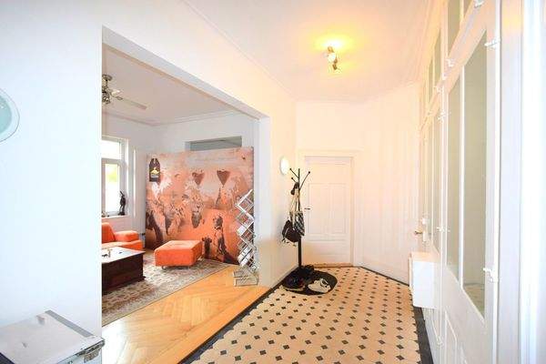 Eingangsbereich Gewerbe EG