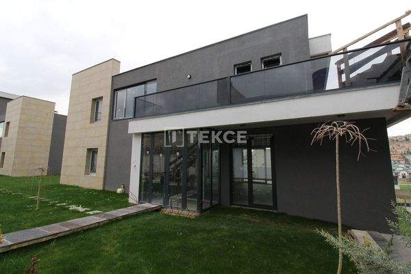 New Villas in a Complex in Ankara Çankaya Alacaatlı