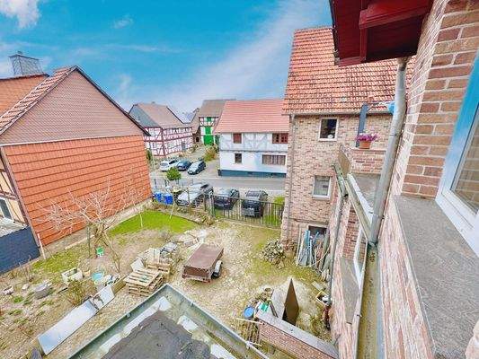 Blick von der Dachterrasse Wohnung 1 Neubau in den Innenhof