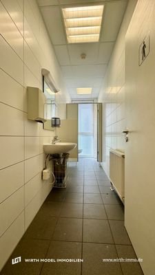 Sanitäre Anlage 2