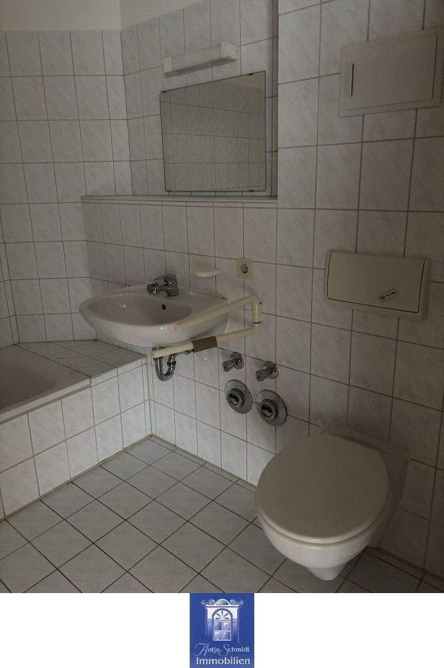 Gemütliches Wohnen in Meißen! Bad mit Wanne! Lift! - Photo 3