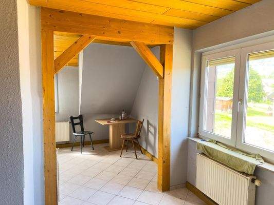 Essbereich in der Küche DG