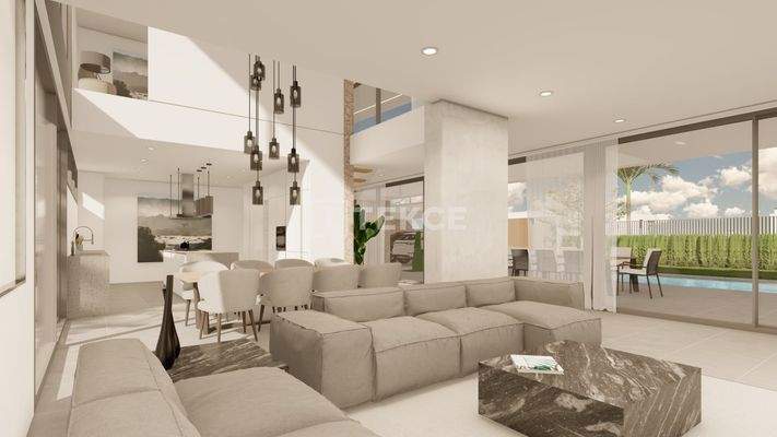 Luxury Properties near the Beach and Amenities in Cabo Roig