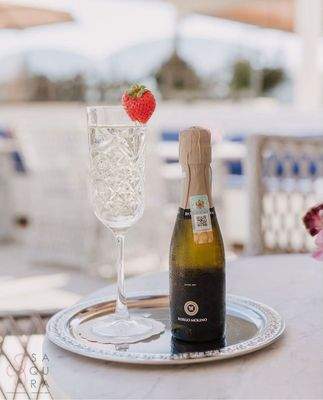 2D2503F7-4071-4A4D-BAB6-03B648333793