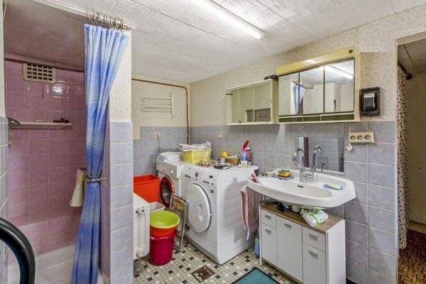 Badezimmer Erdgeschoss