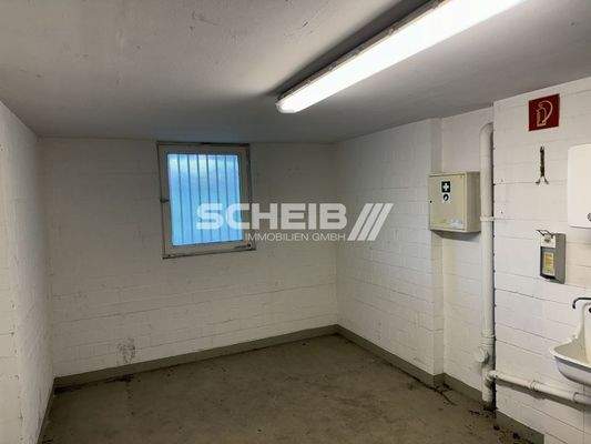 Raum mit Waschbecken