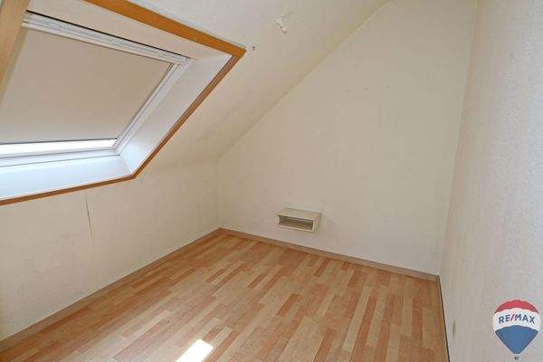 OG Ankleidezimmer zum Gästezimmer 2