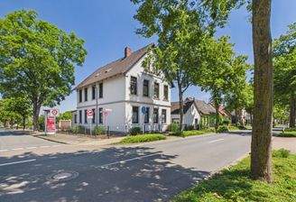 Straßenansicht