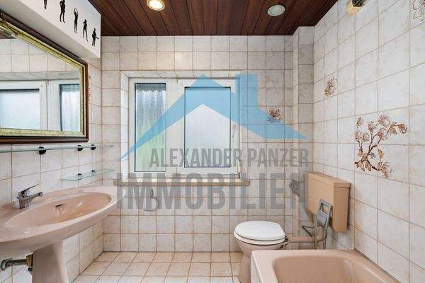 Badezimmer Dachgeschoss