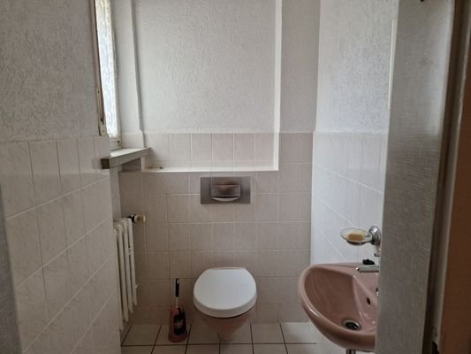 Gäste-WC im Erdgeschoss