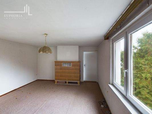 CAM03352G0-PR0039-STILL018