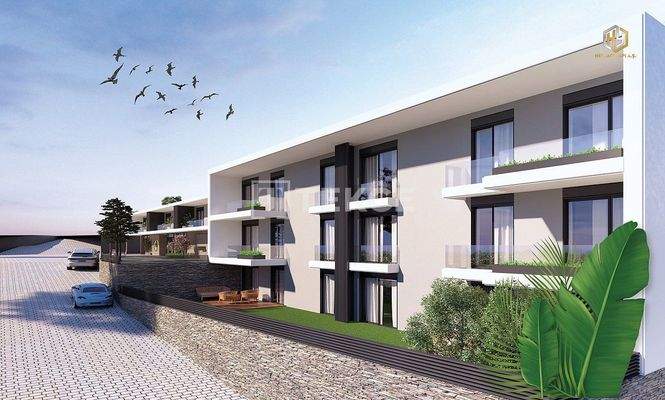 New Apartments with Shared Pool near the Beach in Kuşadası