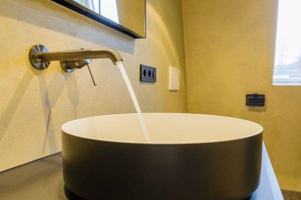 3_Detail Waschbecken