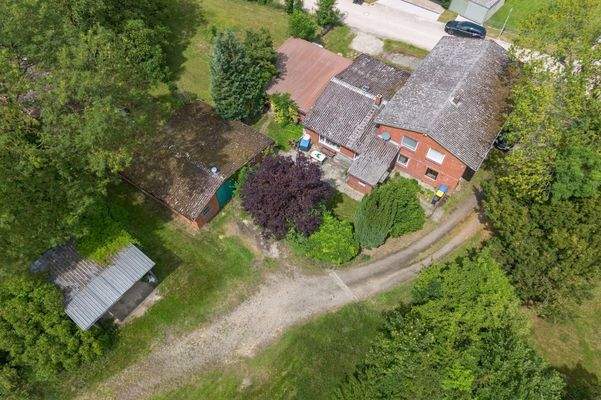 Stallgebäude - vermietete WHG