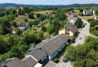Herrliche Lage mit Blick in die Landschaft