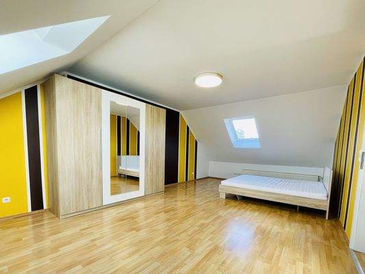Dachgeschosszimmer