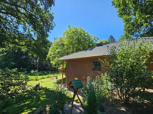 Gartenanlage Haupthaus im Nord-Osten