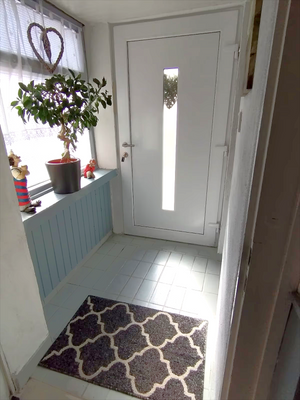 ce8e3ebe-a74f-44c1-a73c-6b5b787f2f92