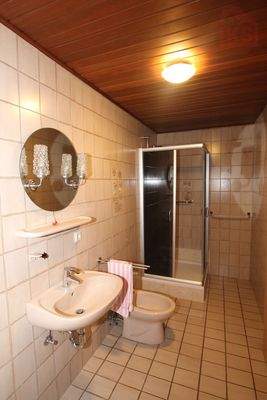 Einliegerwohnung Badezimmer