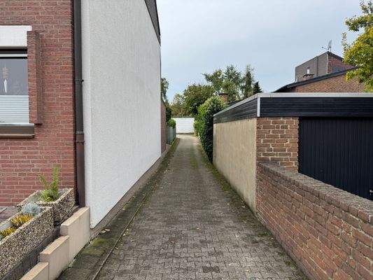 Einfahrt 3. Foto.jpg