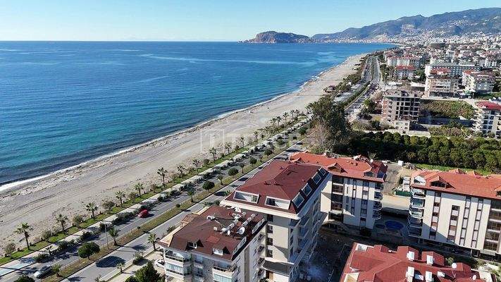 Properties in a Seafront Complex with Amenities Alanya Kestel