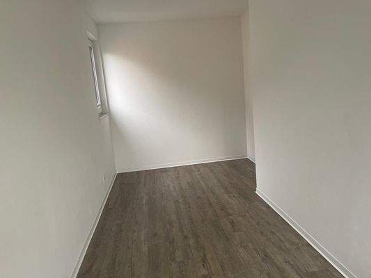 Helles leeres Zimmer