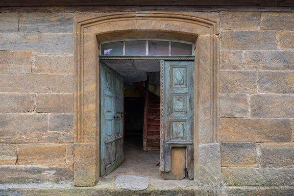 Eingang in den historischen Altbau