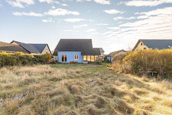 Blick auf das Haus vom Garten aus