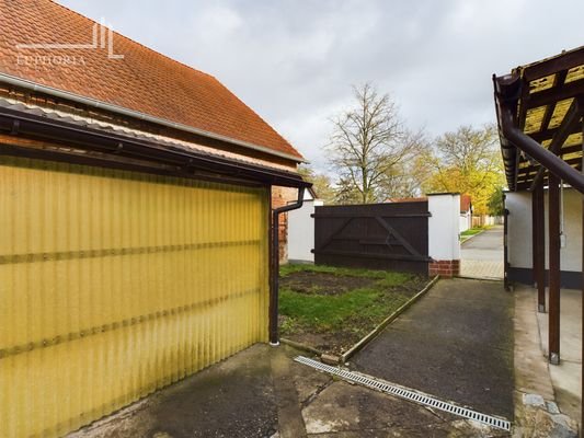 Innenhofansicht zur Straße