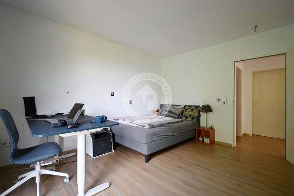 Haupteinheit - Kind 2 (Blick 2)