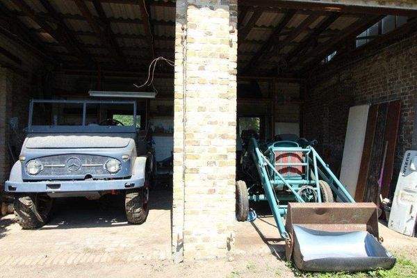 Landmaschinen-Doppelgarage