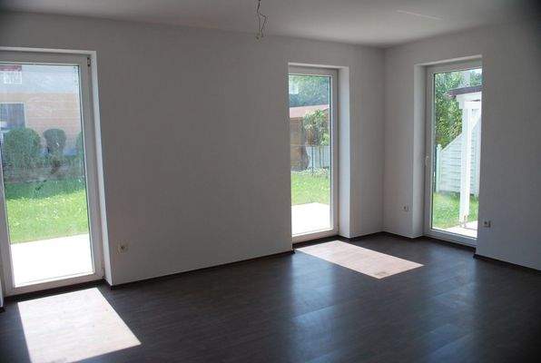 Vom Wohnzimmer in den Garten.jpg