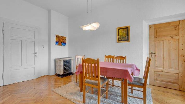 WE 7: Esszimmer 3. OG