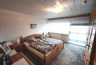 Schlafzimmer  OG