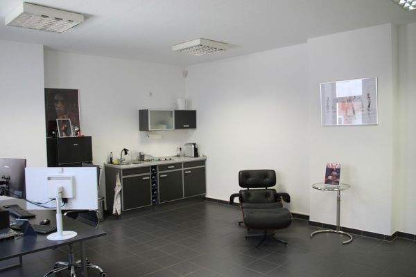 Büro oben/Erweiterung Laden