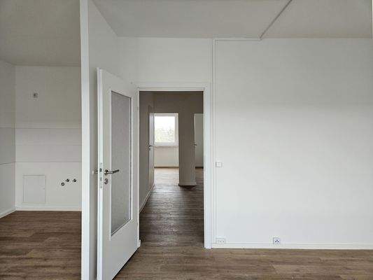 Wohnzimmer und Küche.jpg